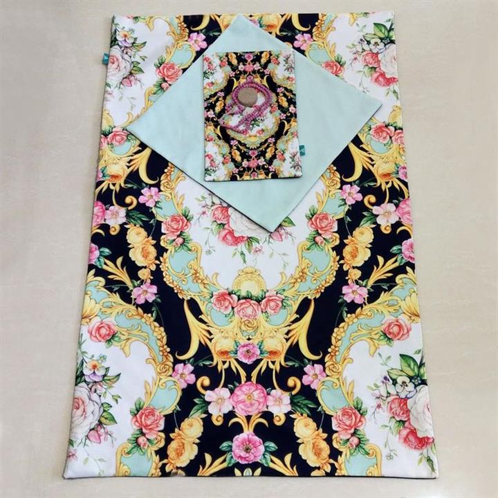 سجاده مخمل آستر دار طرح گلها مشکی و فیروزه ایی آرت مان سایز 70x110